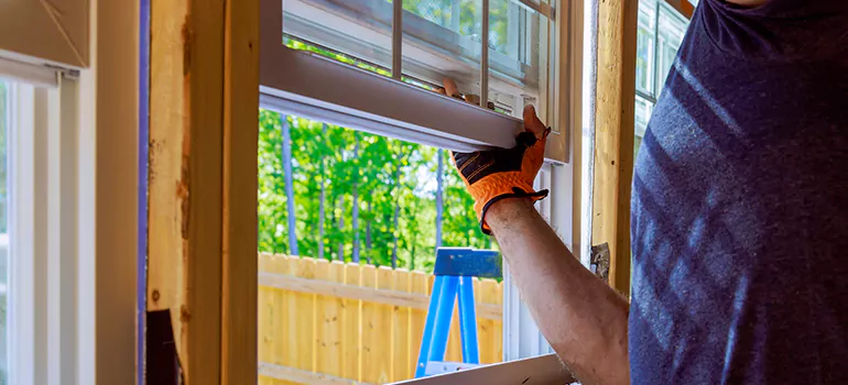 >Bay Window Curtain Rail Track in Margate, FL