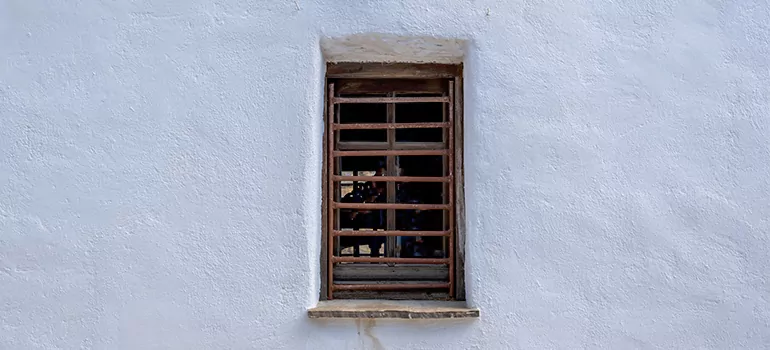 Residential Accordion Door Repair in Margate, FL